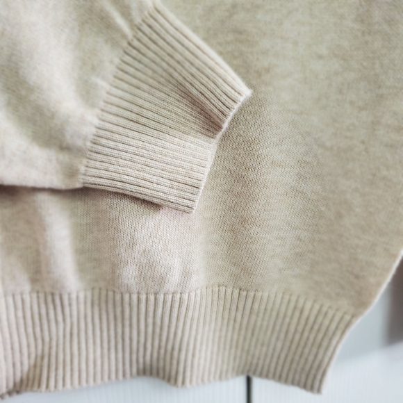 The Children's Place Classic V-Neck Sweater, Youth, Size US L (10-12) - Picture 3 of 7